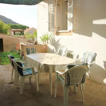 Seaside House - 8907